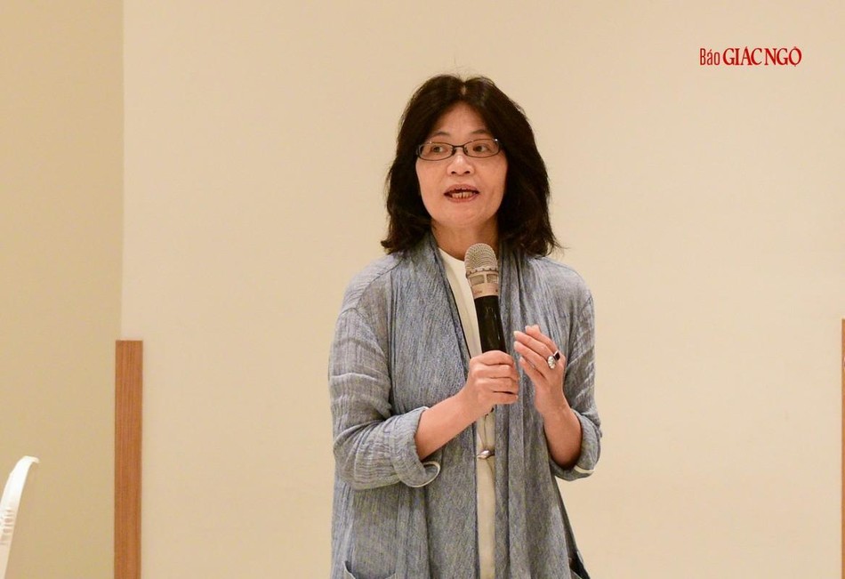 Bà Lâm Tuệ Phong, Giám đốc Tử Đằng Lư (Đài Loan) Bà Lâm Tuệ Phong, Giám đốc Tử Đằng Lư (Đài Loan)