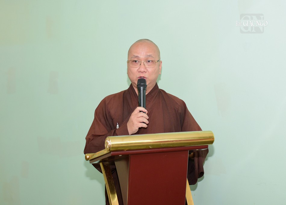 Đại đức Thích Từ Tâm báo cáo đề án xây dựng Đại đức Thích Từ Tâm báo cáo đề án xây dựng
