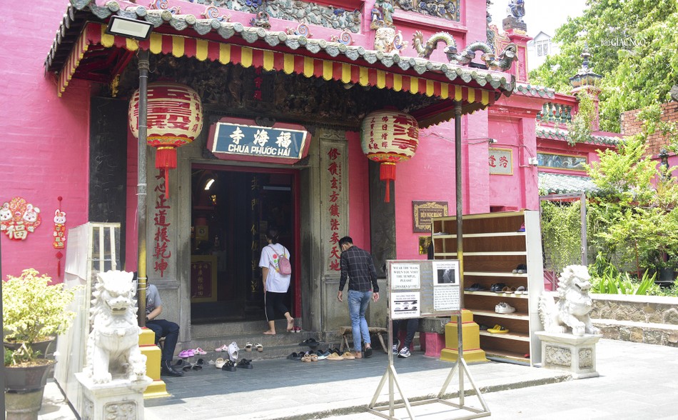 Ban đầu chùa có tên là Ngọc Hoàng, sau đó Hòa thượng Thích Vĩnh Khương đổi tên thành chùa Phước Hải (1984)