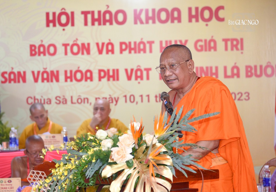 Hòa thượng Danh Lung báo cáo đề dẫn