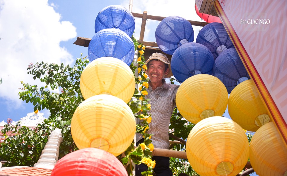 Niềm vui khi được phụng sự cho Phật pháp