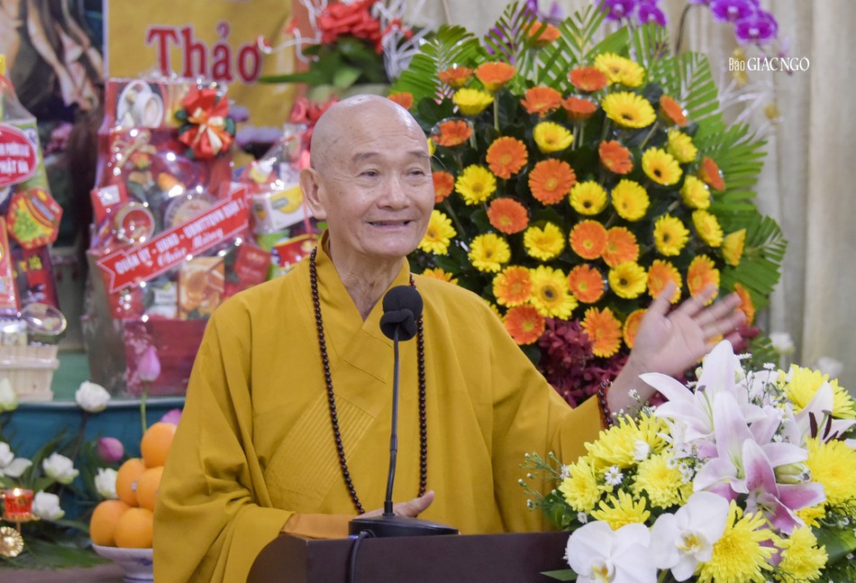Hòa thượng Thích Thanh Hùng ban đạo từ chứng minh Hòa thượng Thích Thanh Hùng ban đạo từ chứng minh