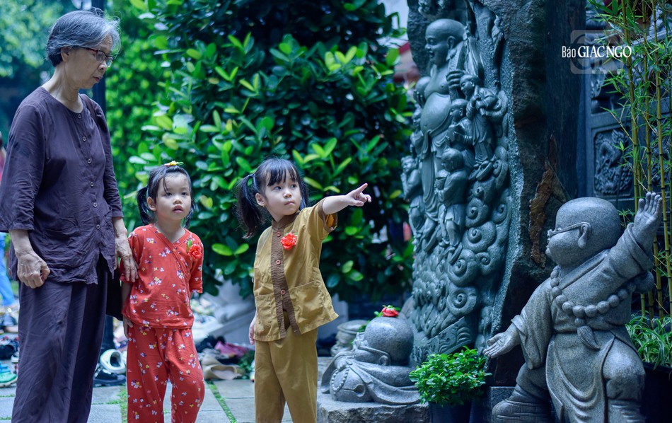 Cùng nhau khám phá thế giới bên trong chùa