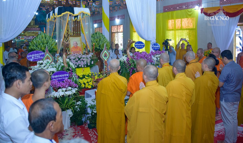 Giác linh đường Trưởng lão Hòa thượng Dương Nhơn tại chùa Cần Đước (Sóc Trăng)