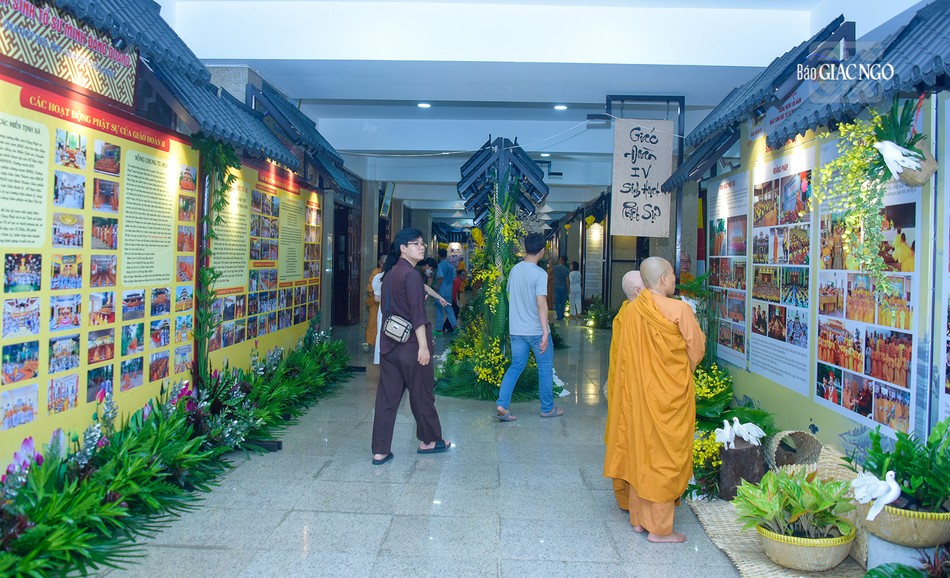 Khu vực triển lãm các giáo đoàn Hệ phái Khất sĩ