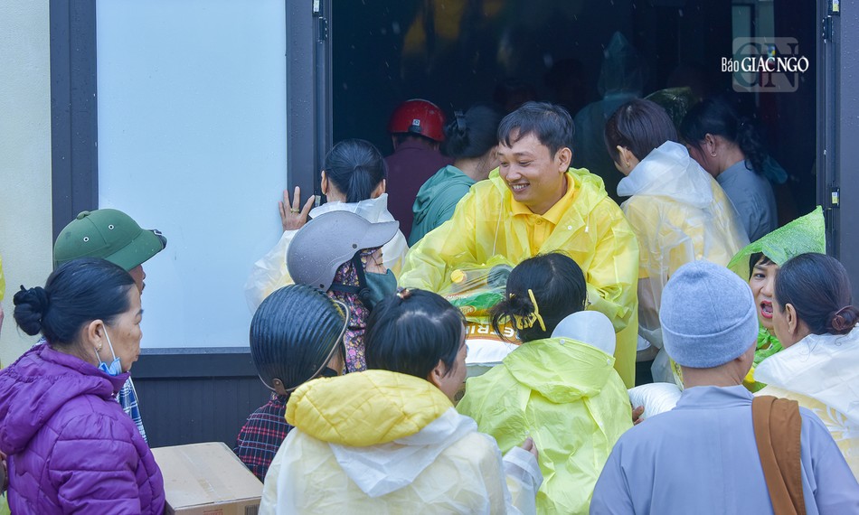 Niềm vui của sự cho đi