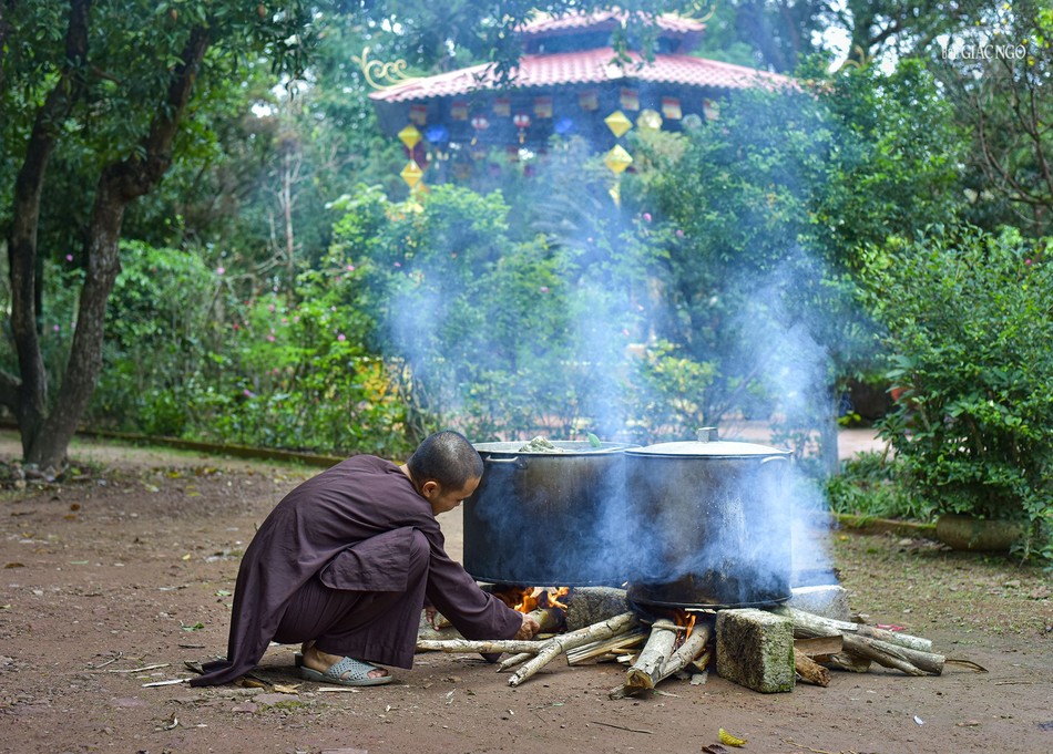 Các loại bánh này sẽ được dâng lên cúng Phật trong những ngày Tết Nguyên đán
