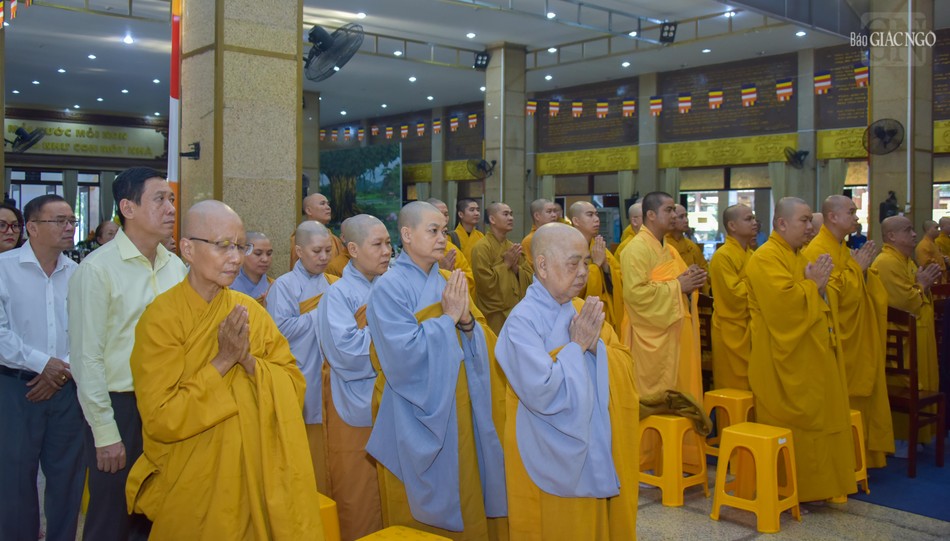 Quang cảnh buổi lễ tưởng niệm