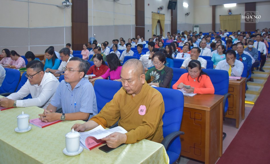 Báo cáo tổng kết công tác từ thiện xã hội của Ban Trị sự GHPGVN Q.8 trong năm 2022 đạt hơn 50 tỷ đồng Báo cáo tổng kết công tác từ thiện xã hội của Ban Trị sự GHPGVN Q.8 trong năm 2022 đạt hơn 50 tỷ đồng