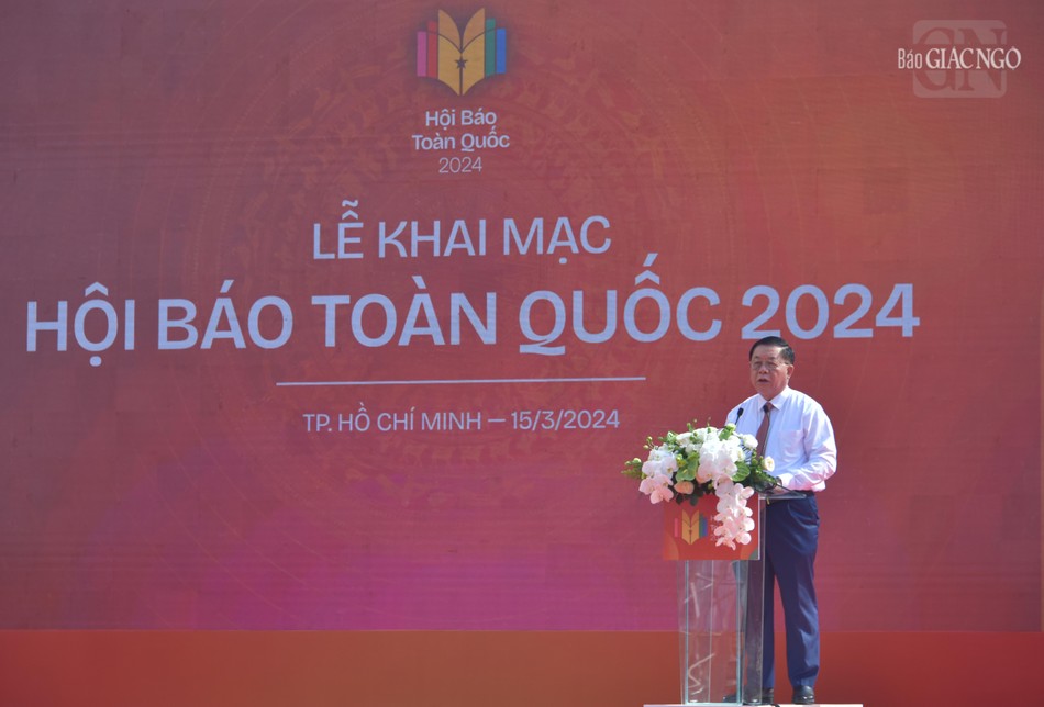 Ông Nguyễn Trọng Nghĩa, Bí thư T.Ư Đảng, Trưởng ban Tuyên giáo T.Ư phát biểu