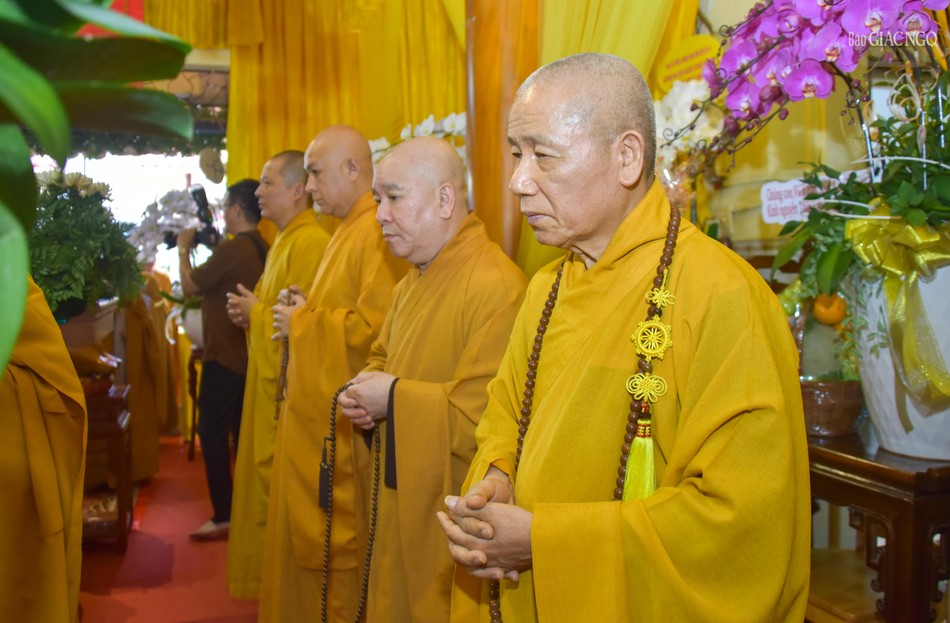 Chư Tăng tưởng niệm