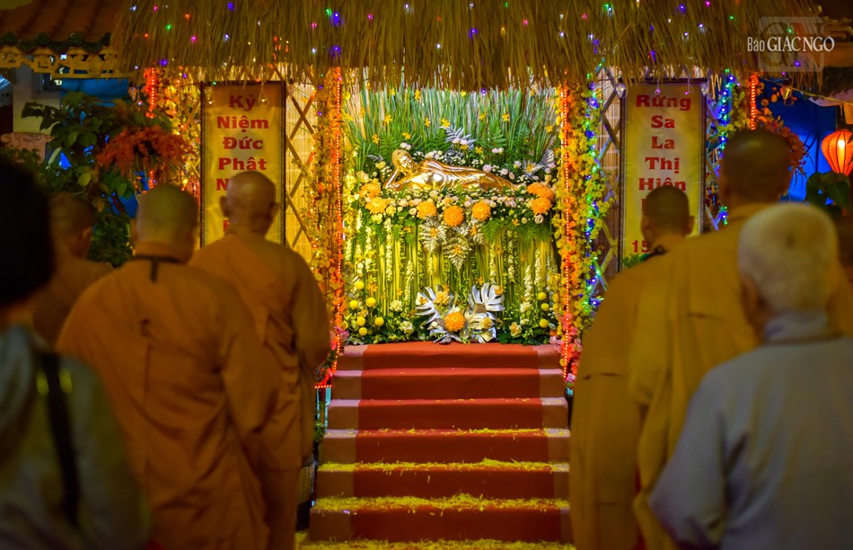 Thành kính tưởng nhớ