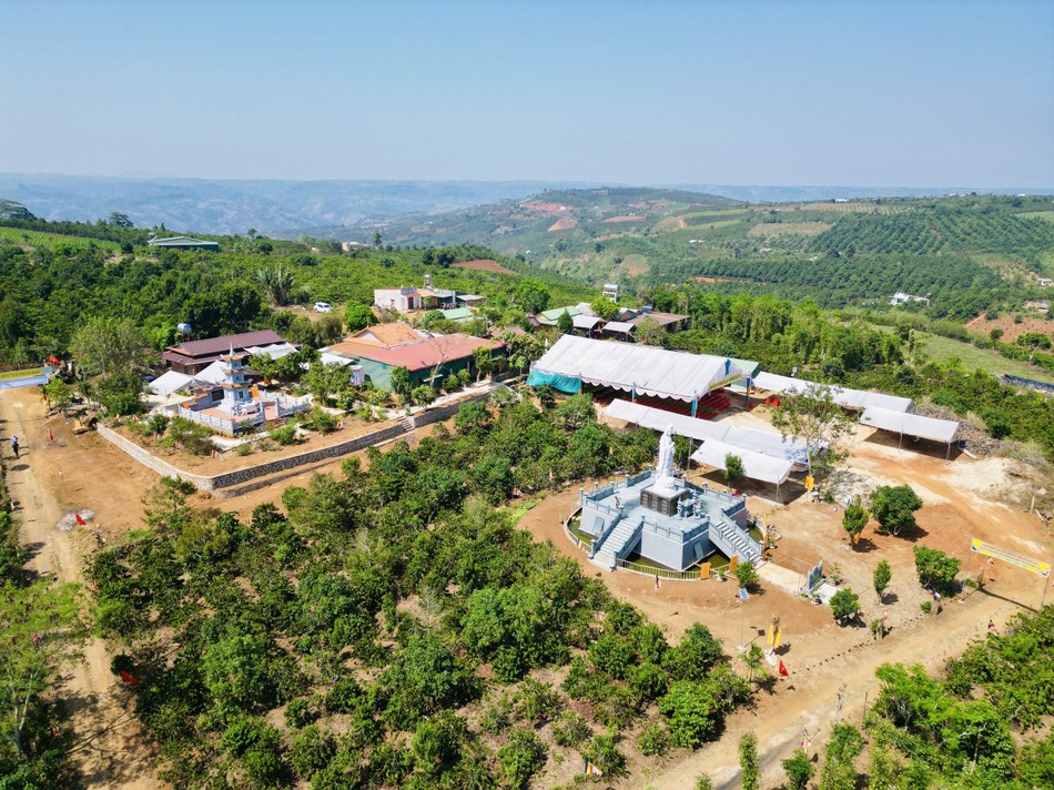 Chùa Phước Bảo tại H.Lâm Hà, tỉnh Lâm Đồng đang xây dựng Chùa Phước Bảo tại H.Lâm Hà, tỉnh Lâm Đồng đang xây dựng