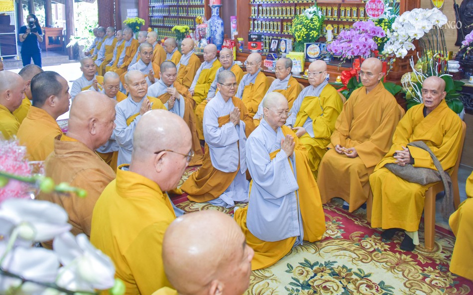 Ni trưởng Thích nữ Như Thảo và môn đồ pháp quyến Ni trưởng Thích nữ Như Thảo và môn đồ pháp quyến