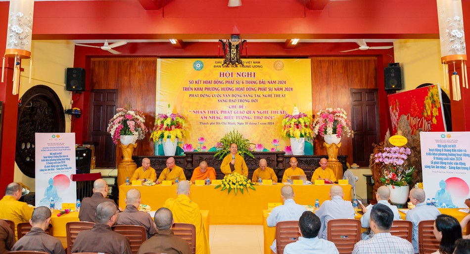 Hòa thượng Thích Thọ Lạc phát biểu đúc kết Hòa thượng Thích Thọ Lạc phát biểu đúc kết