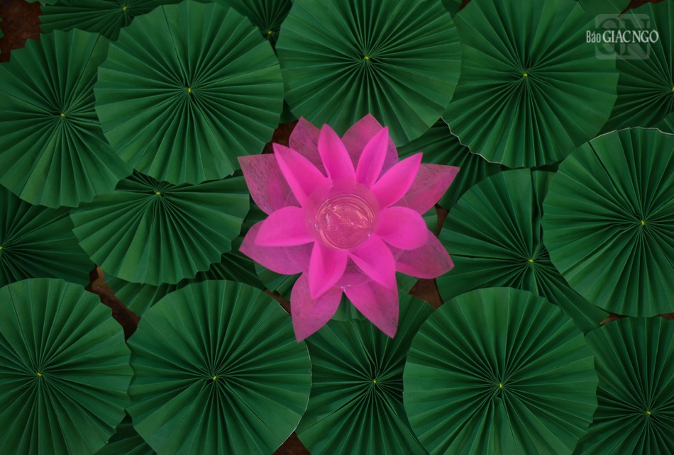 ...để phục vụ cho nghi thức phóng liên đăng vào tối 11-7 ÂL, trong chương trình Đại lễ Vu lan - Báo hiếu Phật lịch 2568 do Ban Trị sự GHPGVN TP.HCM tổ chức tại Việt Nam Quốc Tự