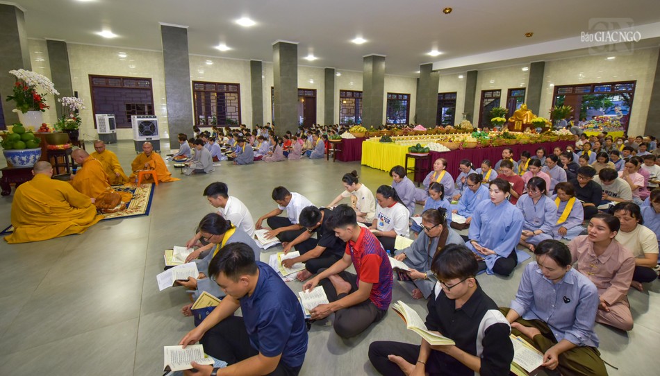 Phật tử tham dự