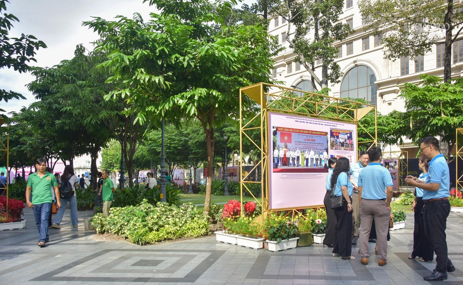 Không gian triển lãm với 3 chủ đề chính, gồm 70 tác phẩm được mở cửa từ ngày 24-9 đến hết ngày 5-10 phục vụ khách tham quan