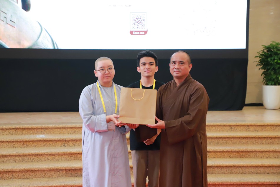 Các tập thể có sản phẩm thiết kế được đại chúng yêu thích bình chọn - Ảnh: Trung Thắng