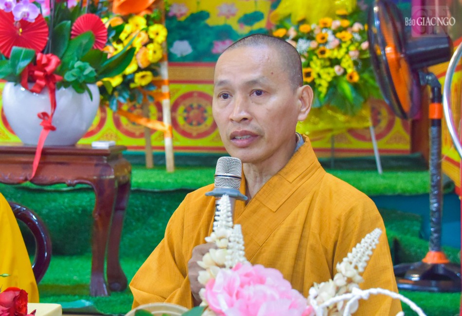 Thượng toạ Thích Minh Quang phát biểu khai mạc Thượng toạ Thích Minh Quang phát biểu khai mạc