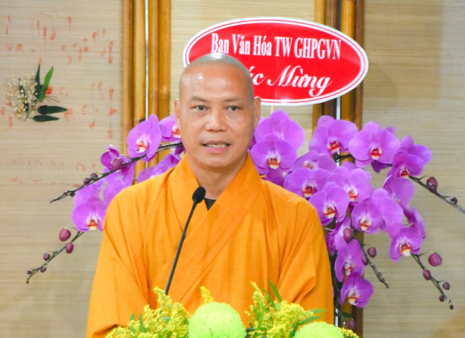 Thượng tọa Thích Trí Chơn phát biểu khai mạc Thượng tọa Thích Trí Chơn phát biểu khai mạc