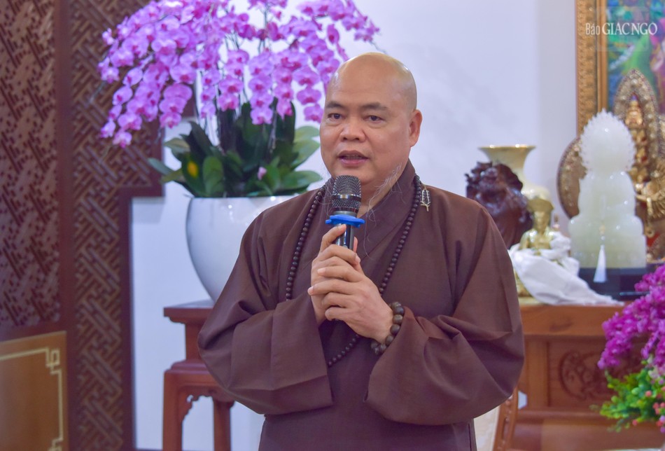Thượng tọa Thích Thanh Phong phát biểu chỉ đạo