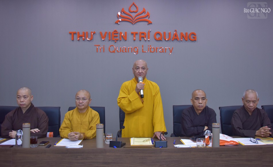 Hòa thượng Thích Huệ Thông phát biểu chỉ đạo