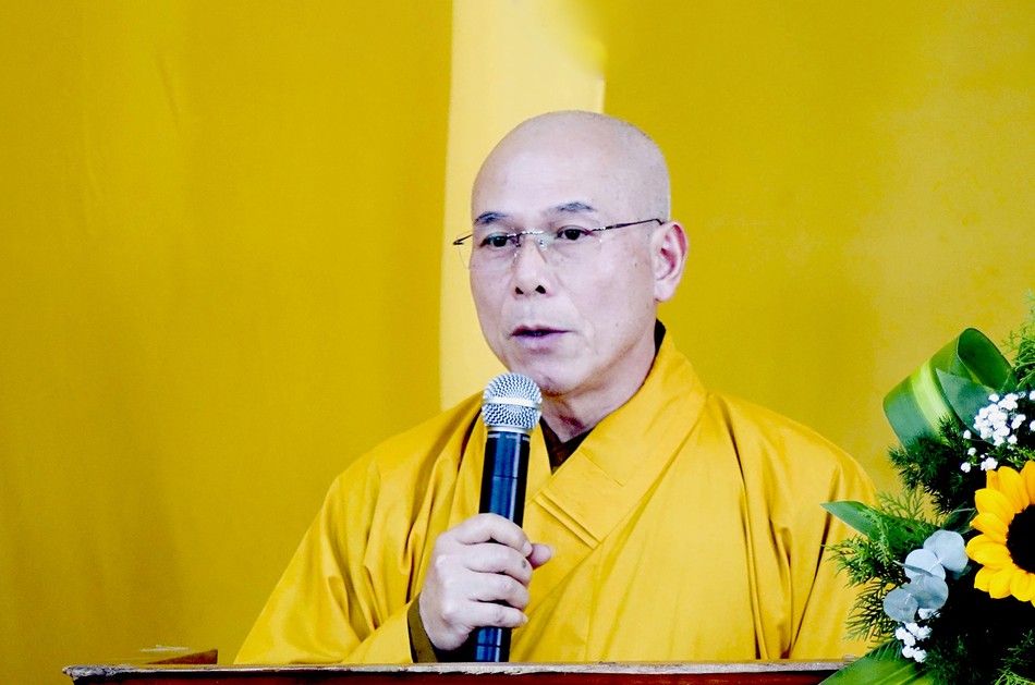 Thượng tọa Thích Nhuận Bảo, Trưởng ban Trị sự GHPGVN tỉnh Quảng Ngãi Thượng tọa Thích Nhuận Bảo, Trưởng ban Trị sự GHPGVN tỉnh Quảng Ngãi