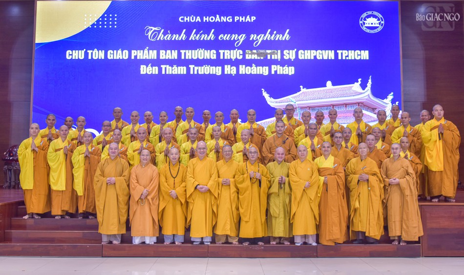 Có 110 hành giả đăng ký tu học tại hạ trường chùa Hoằng Pháp