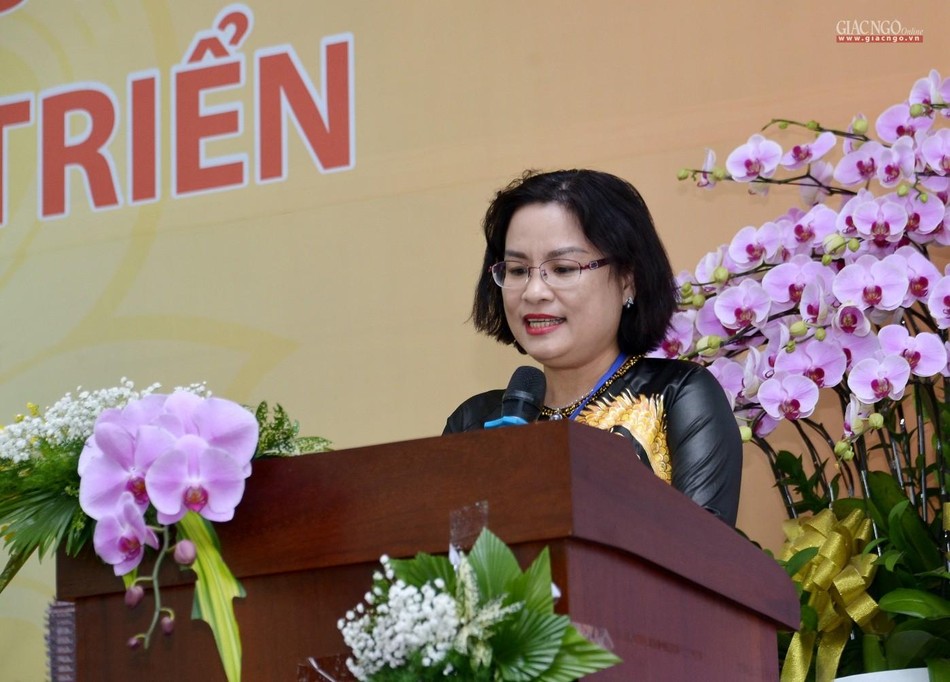 PGS.TS Ngô Thị Phương Lan, Hiệu trưởng Trường Đại học Khoa học xã hội và nhân văn TP.HCM PGS.TS Ngô Thị Phương Lan, Hiệu trưởng Trường Đại học Khoa học xã hội và nhân văn TP.HCM