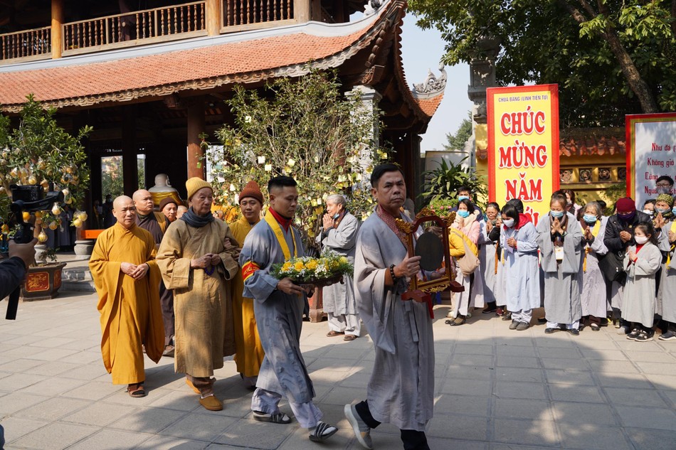 Cung nghinh Trưởng lão Hòa thượng Thích Trí Quảng và chư tôn đức quang lâm