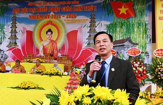 Ông Nguyễn Quang Úy phát biểu Ông Nguyễn Quang Úy phát biểu