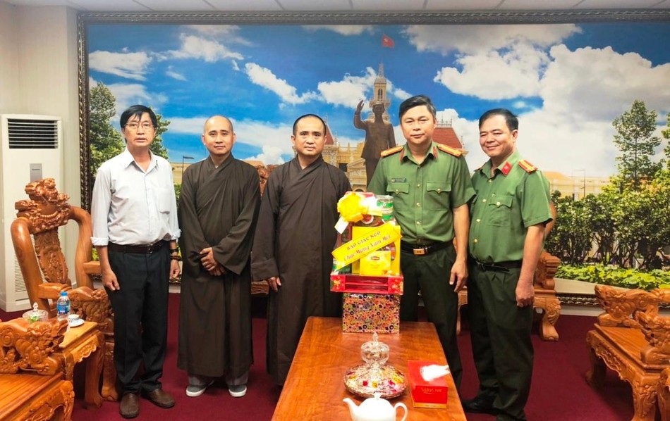 Tại trụ sở Công an quận 3 Tại trụ sở Công an quận 3