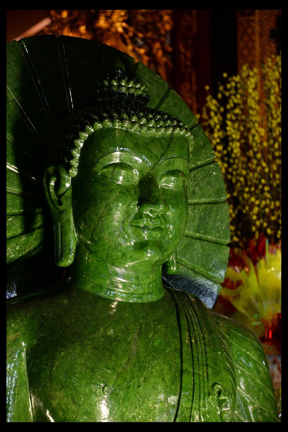 Nhóm nghệ nhân này từng chế tác pho tượng Phật Ngọc Hòa Bình nổi tiếng Nhóm nghệ nhân này từng chế tác pho tượng Phật Ngọc Hòa Bình nổi tiếng