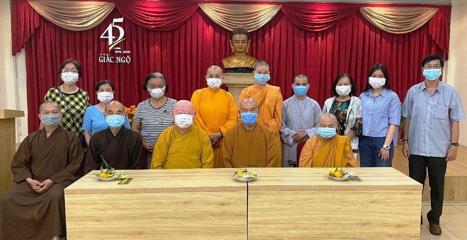 Các thành viên tham dự Các thành viên tham dự