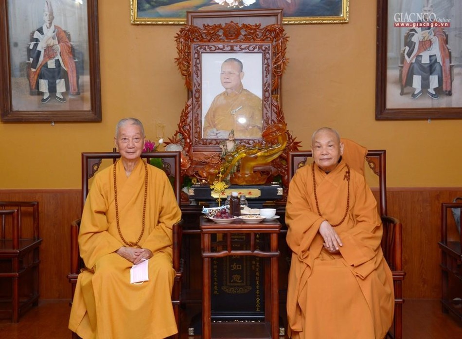 Trưởng lão Hòa thượng Đệ nhất Phó Pháp chủ và Hòa thượng Chủ tịch Hội đồng Trị sự GHPGVN Trưởng lão Hòa thượng Đệ nhất Phó Pháp chủ và Hòa thượng Chủ tịch Hội đồng Trị sự GHPGVN