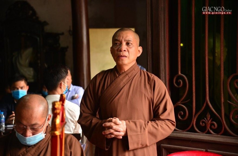 Đại đức Thích Bản Phúc giải trình tại phiên họp chiều nay 17-3-2021 - Ảnh: Thành Trung Đại đức Thích Bản Phúc giải trình tại phiên họp chiều nay 17-3-2021 - Ảnh: Thành Trung