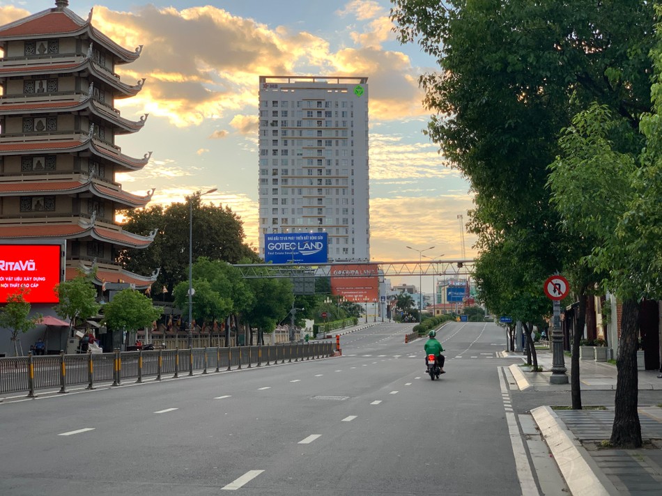 Thỉnh thoảng có một vài người mặc áo xe máy công nghệ Thỉnh thoảng có một vài người mặc áo xe máy công nghệ