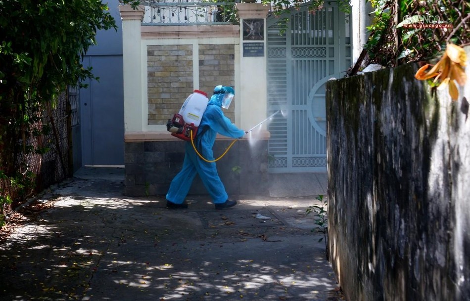 Tất cả làm việc theo sự phân công mỗi ngày