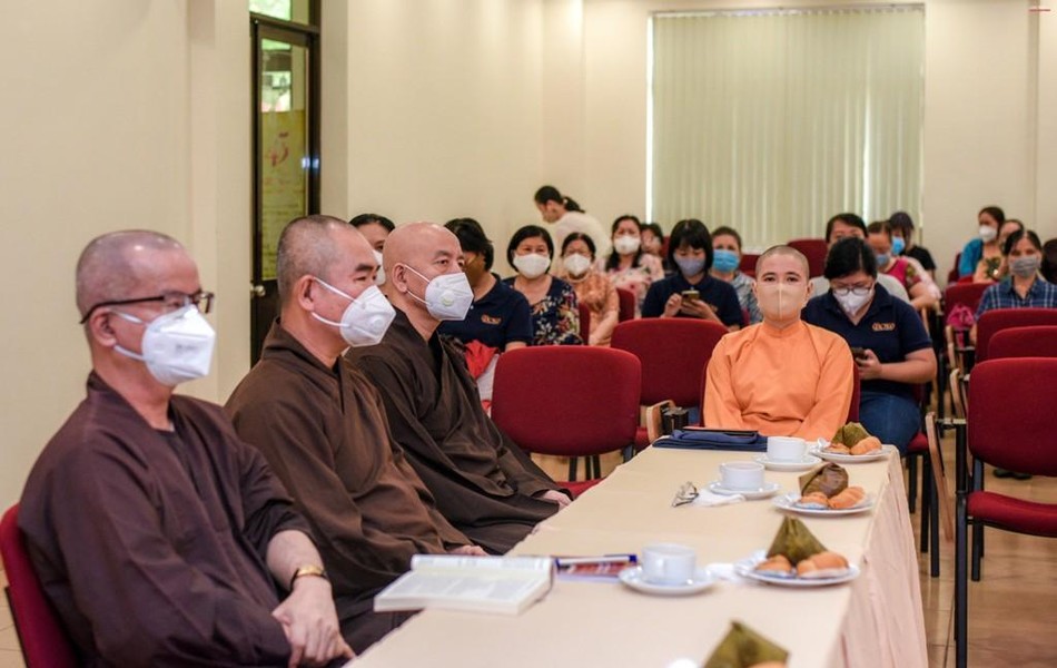 Chư Tăng, Ni, nhân viên các phòng ban thuộc Báo Giác Ngộ