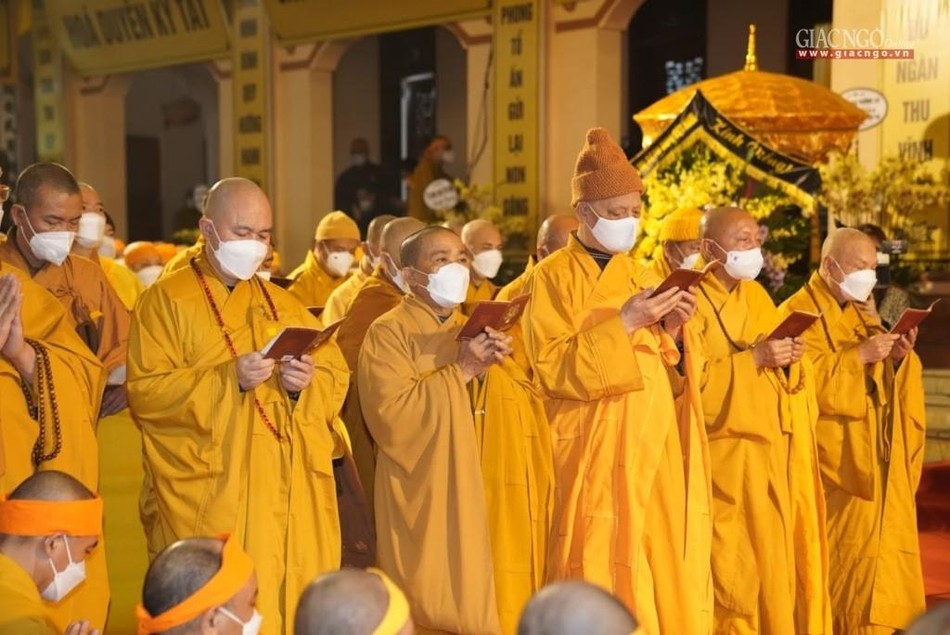 Chư vị giáo phẩm lãnh đạo GHPGVN tham dự