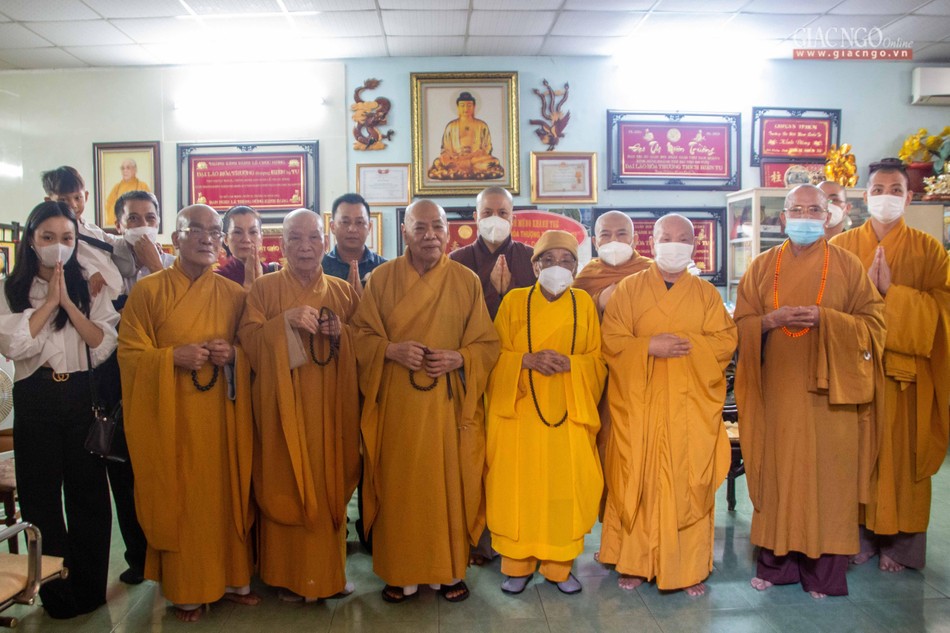 Với Trưởng lão Hòa thượng Thích Hiển Tu, 102 tuổi