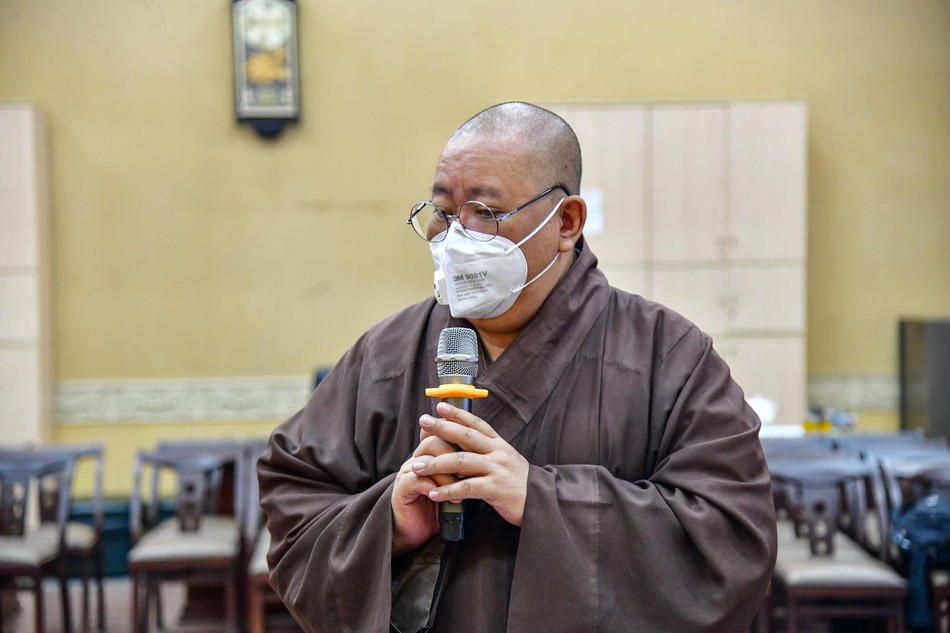 Thượng tọa Thích Đồng Văn, Trưởng phòng Sau đại học Thượng tọa Thích Đồng Văn, Trưởng phòng Sau đại học