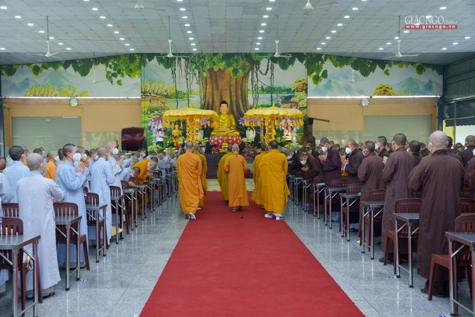 Chánh điện tạm của Học viện Chánh điện tạm của Học viện