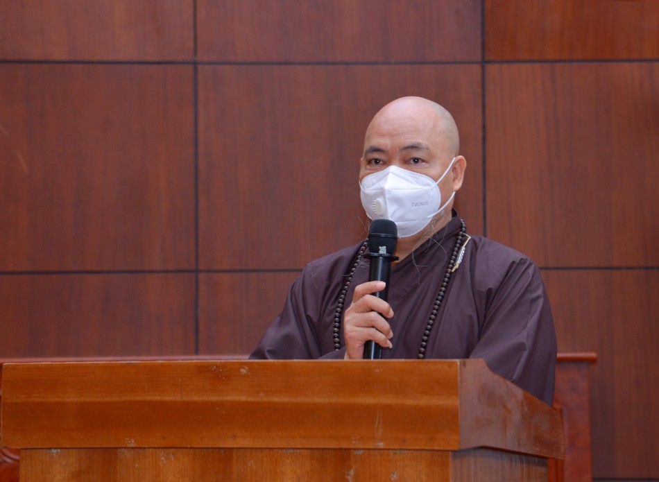 Thượng tọa Thích Thanh Phong báo cáo về việc kiến thiết chùa Phổ Quang (quận Tân Bình) Thượng tọa Thích Thanh Phong báo cáo về việc kiến thiết chùa Phổ Quang (quận Tân Bình)