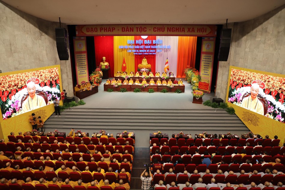 Quang cảnh hội trường Quang cảnh hội trường