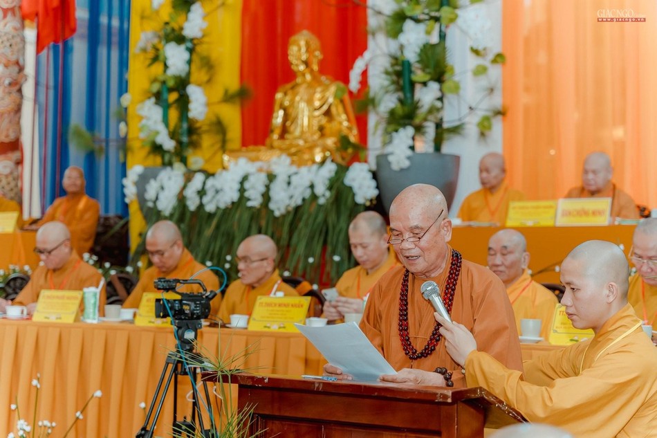 Hòa thượng Thích Minh Thông phát biểu khai mạc