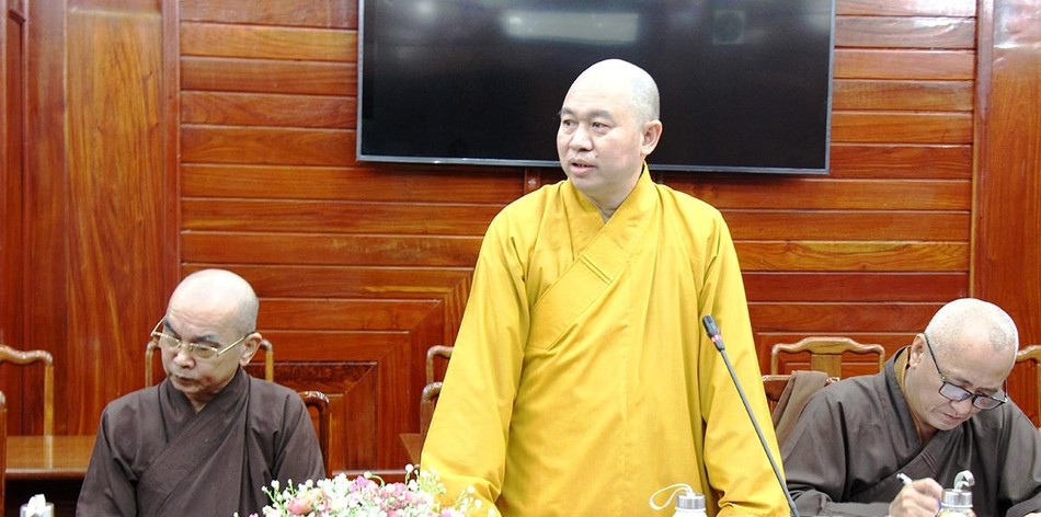 Thượng tọa Thích Đức Thiện thông tin về kế hoạch tổ chức Đại hội Phật giáo tỉnh tại buổi làm việc - Ảnh: Báo Bình Phước Thượng tọa Thích Đức Thiện thông tin về kế hoạch tổ chức Đại hội Phật giáo tỉnh tại buổi làm việc - Ảnh: Báo Bình Phước