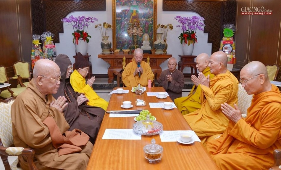 Chư tôn giáo phẩm Trưởng lão Ban Thường trực Hội đồng Chứng minh Chư tôn giáo phẩm Trưởng lão Ban Thường trực Hội đồng Chứng minh