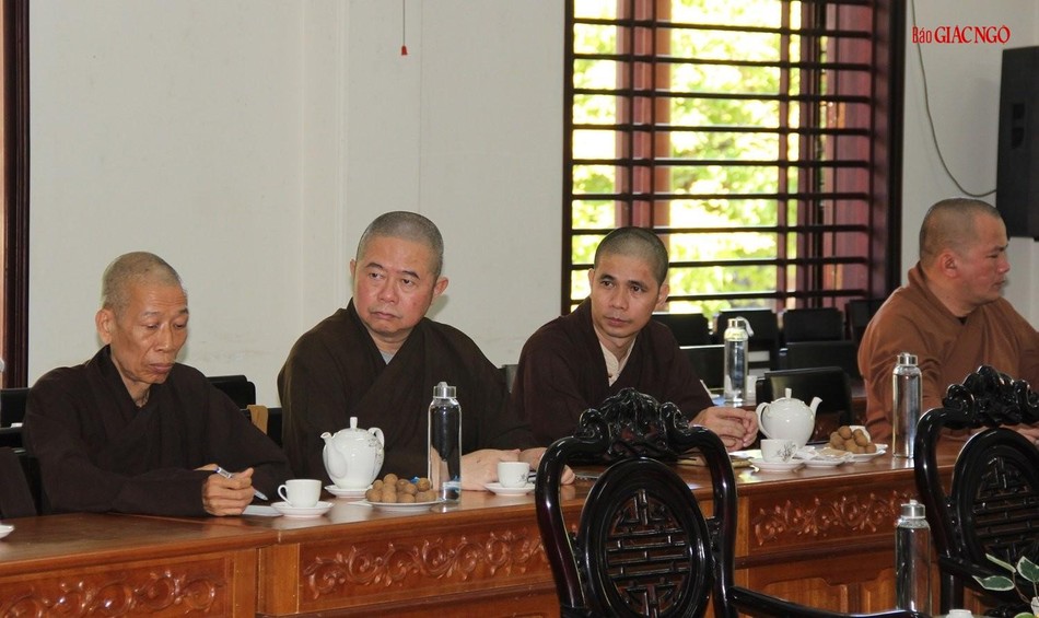 Chư Tăng thành viên Ban Thường trực Ban Trị sự tham dự Chư Tăng thành viên Ban Thường trực Ban Trị sự tham dự